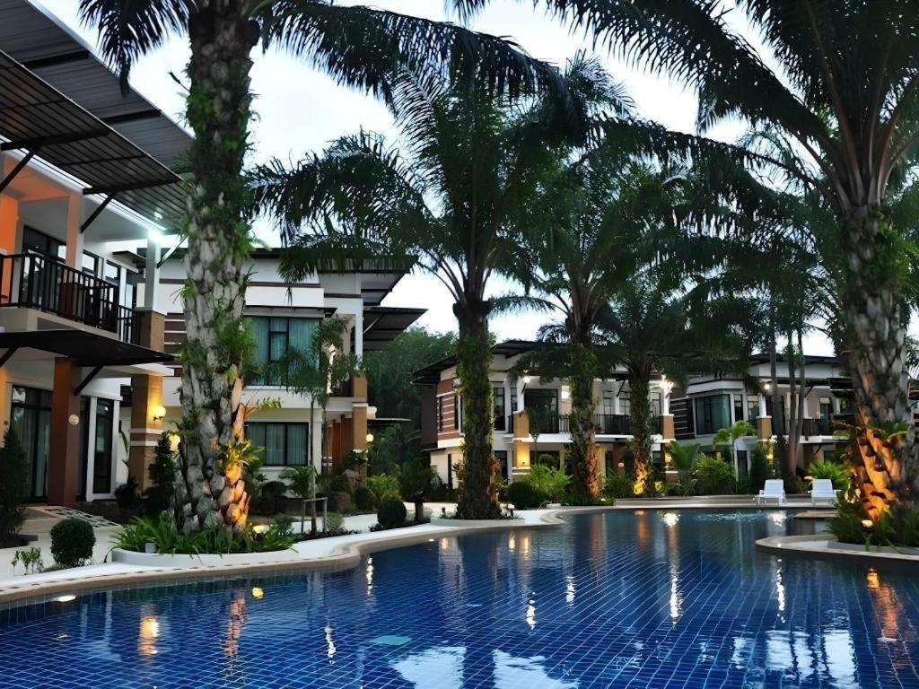 Nattha Waree Hot Spring Resort And Spa Ban Nua Khlong Exterior photo