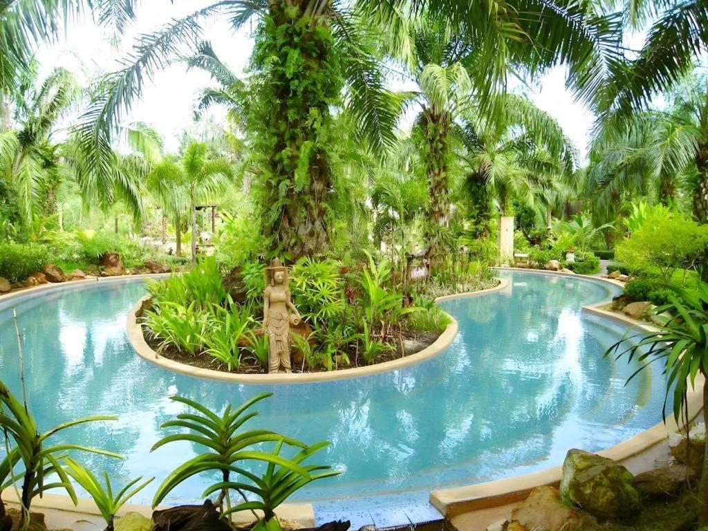 Nattha Waree Hot Spring Resort And Spa Ban Nua Khlong Exterior photo