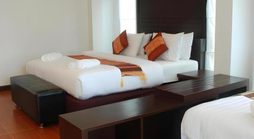 Nattha Waree Hot Spring Resort And Spa Ban Nua Khlong Exterior photo