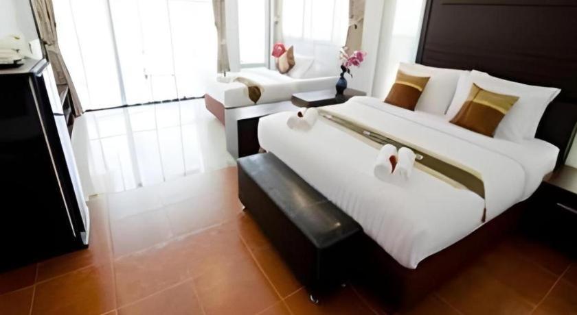 Nattha Waree Hot Spring Resort And Spa Ban Nua Khlong Exterior photo